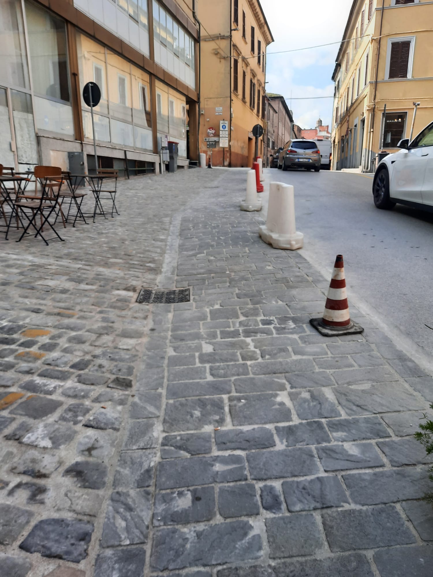 Passaggio pedonale tra Via Nazario Sauro e Via Gramsci