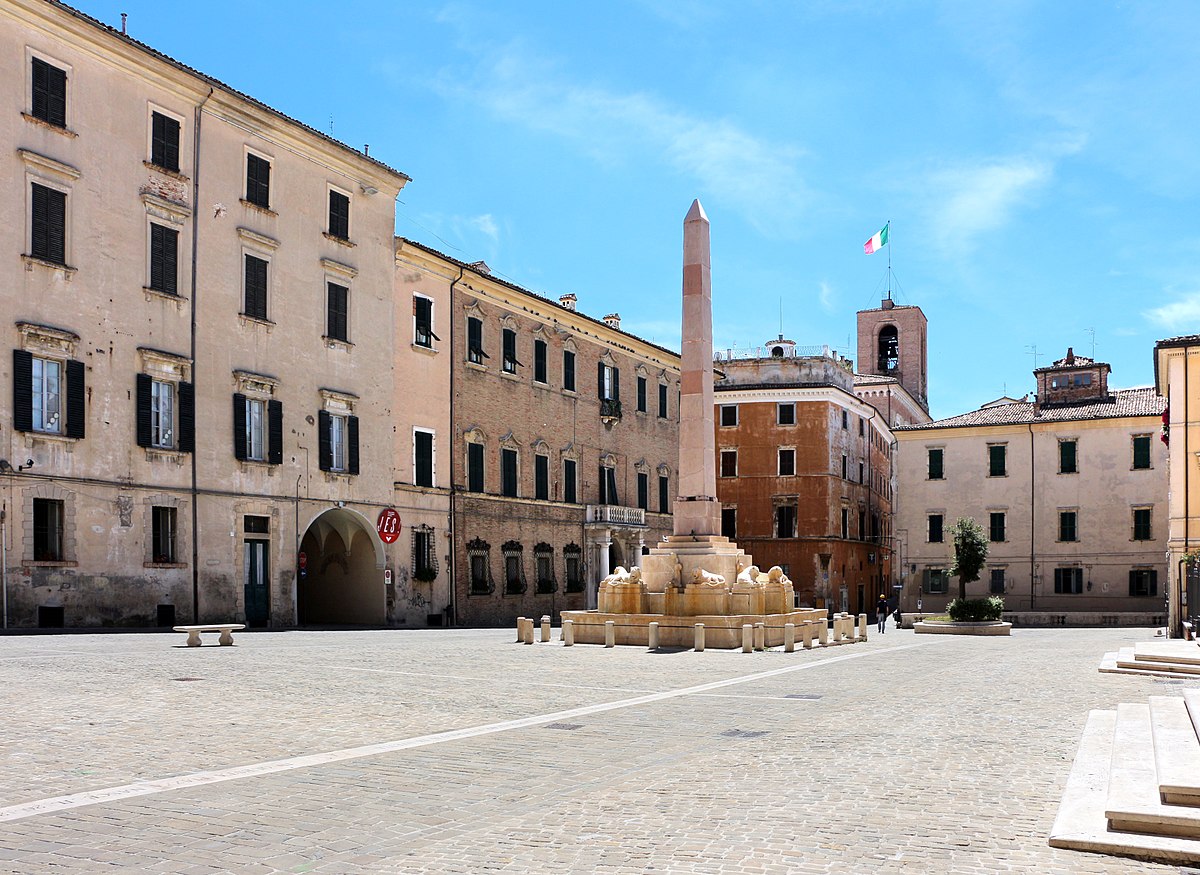 Piazza Federico II