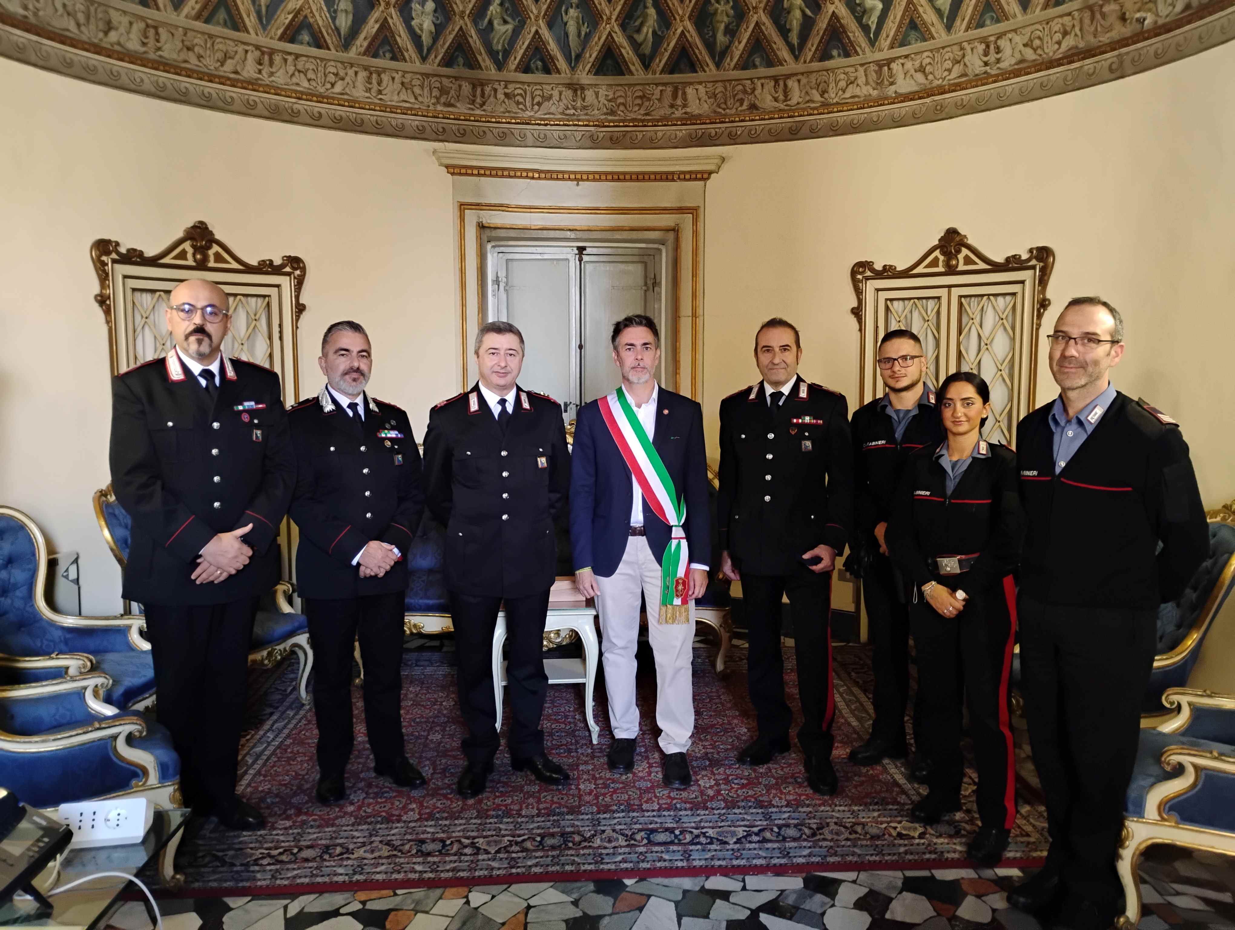 Il Sindaco con la delegazione della Compagnia dei Carabinieri di Jesi