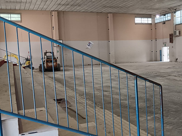 Lavori alla palestra Carbonari