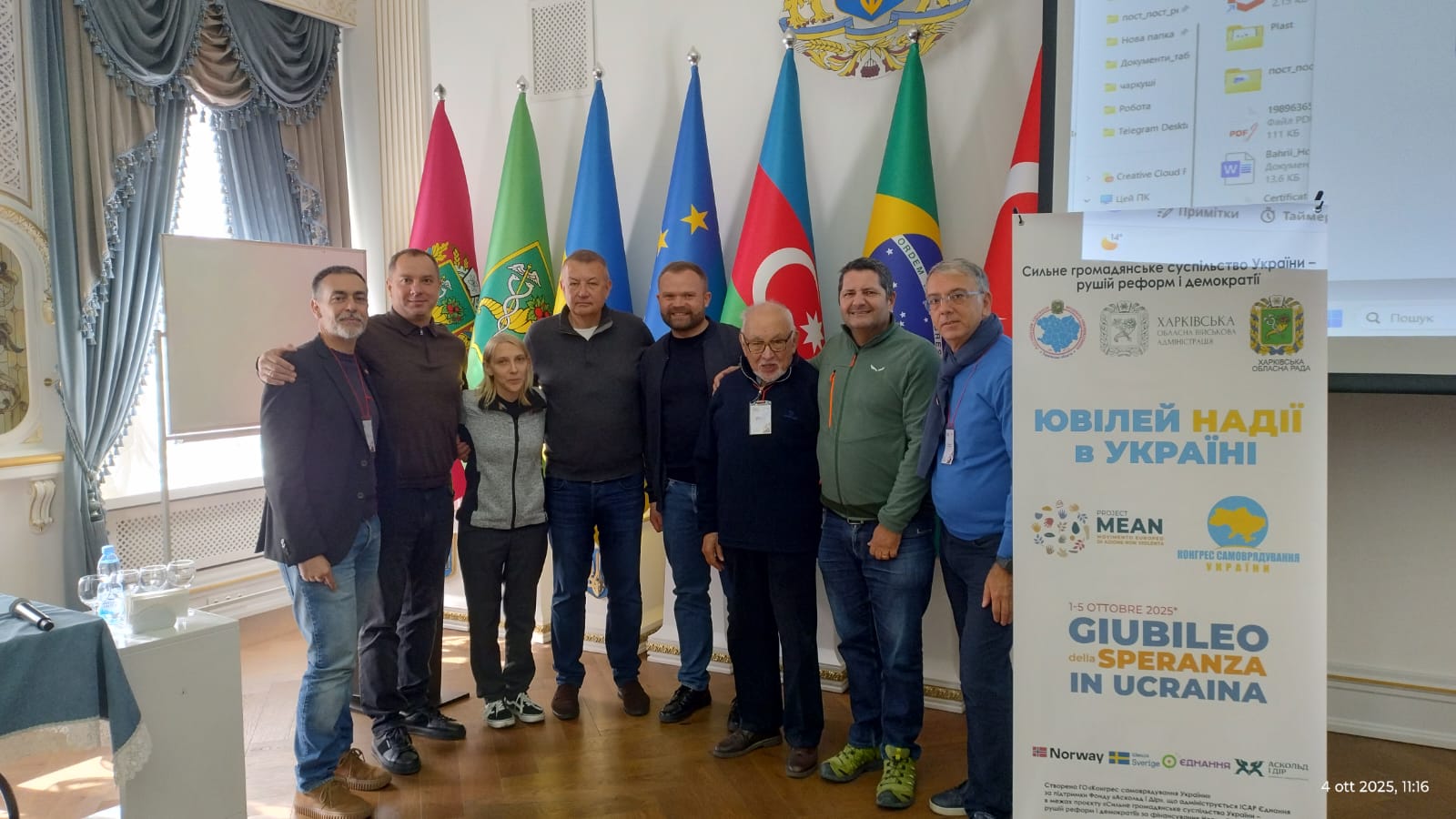 foto di gruppo della delegazione