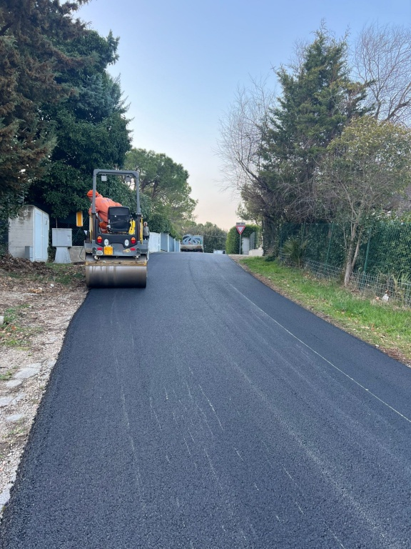 Asfaltatura di via Tabano