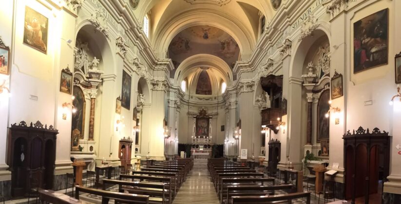 Interno del Santuario Interno del Santuario